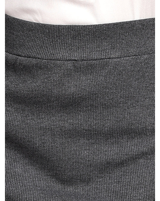 Shop now: Dark grey skirt with a chic side slit